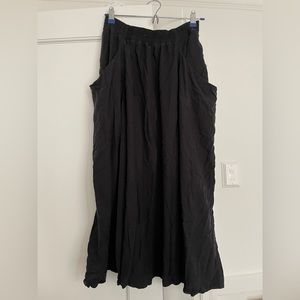 Elizabeth Suzann black midi bel skirt with pockets - washable raw silk - size M